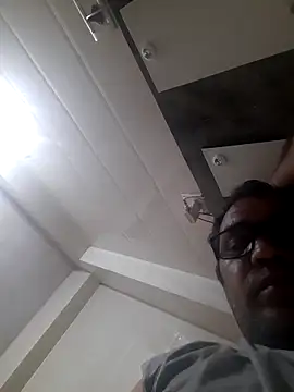 Snapshot of Hot-boy077 chatting on 1, 11, 2025 Hot-boy077 online show from 1, 11, 2025