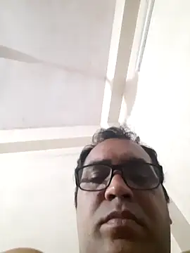 Snapshot of Hot-boy077 chatting on 23, 11, 2025 Hot-boy077 online show from 23, 11, 2025