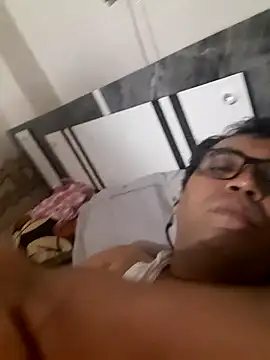 Snapshot of Hot-boy077 chatting on 30, 11, 2025 Hot-boy077 online show from 30, 11, 2025