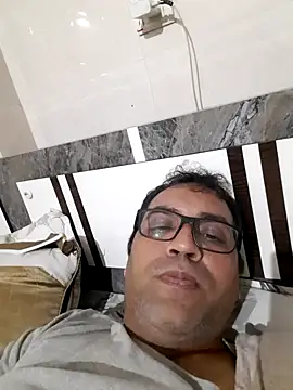 Snapshot of Hot-boy077 chatting on 23, 2, 2026 Hot-boy077 online show from 23, 2, 2026