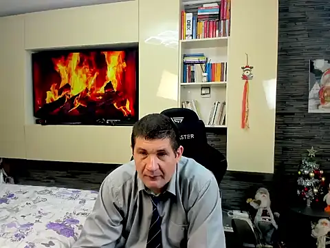 Snapshot of SpartacusDaddy48 chatting on 15, 2, 2026 SpartacusDaddy48 online show from 15, 2, 2026