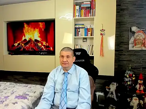 Snapshot of SpartacusDaddy48 chatting on 23, 2, 2026 SpartacusDaddy48 online show from 23, 2, 2026