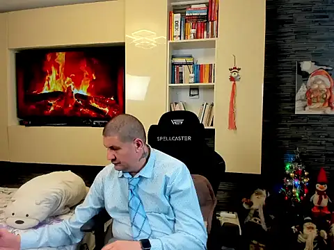 Snapshot of SpartacusDaddy48 chatting on 24, 2, 2026 SpartacusDaddy48 online show from 24, 2, 2026