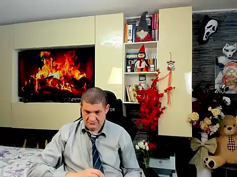 Snapshot of SpartacusDaddy48 chatting on 4, 3, 2026 SpartacusDaddy48 online show from 4, 3, 2026