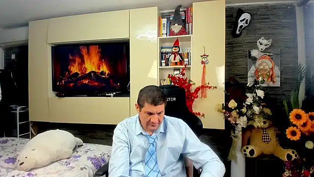 Snapshot of SpartacusDaddy48 chatting on 20, 3, 2026 SpartacusDaddy48 online show from 20, 3, 2026