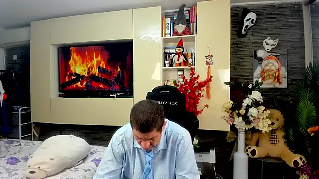 Snapshot of SpartacusDaddy48 chatting on 24, 3, 2026 SpartacusDaddy48 online show from 24, 3, 2026