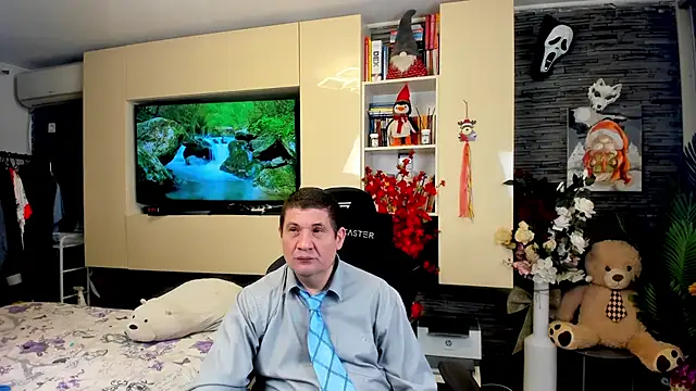 Snapshot of SpartacusDaddy48 chatting on 29, 3, 2026 SpartacusDaddy48 online show from 29, 3, 2026