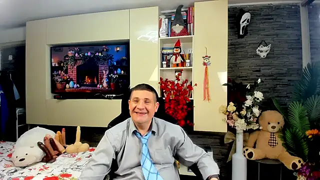 Snapshot of SpartacusDaddy48 chatting on 5, 4, 2026 SpartacusDaddy48 online show from 5, 4, 2026