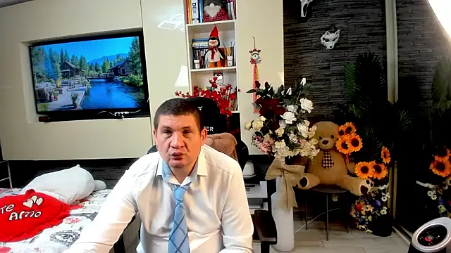 SpartacusDaddy48 online show from 25, 5, 2026