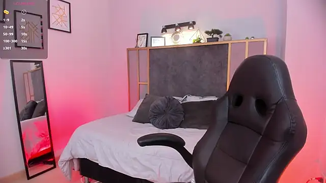 Azurra amatto2 online show from 19, 2, 2026