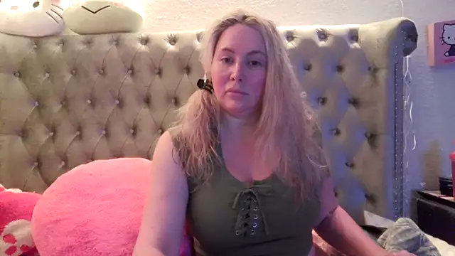 Snapshot of BigBoobsBlair chatting on 13, 9, 2025 BigBoobsBlair online show from 13, 9, 2025