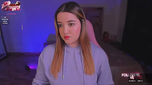 lunaarose online show from 4, 10, 2025