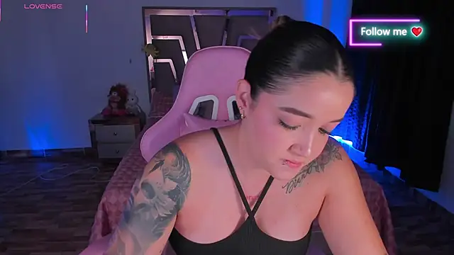 lunaarose online show from 20, 2, 2026