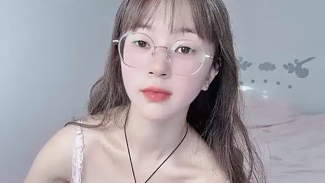 Snapshot of nini_a chatting on 10, 9, 2025 nini a online show from 10, 9, 2025