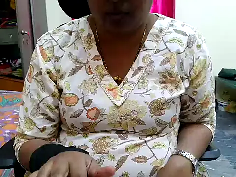 Snapshot of ammu1990 chatting on 23, 3, 2026 ammu1990 online show from 23, 3, 2026