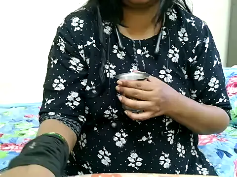 Snapshot of ammu1990 chatting on 8, 4, 2026 ammu1990 online show from 8, 4, 2026