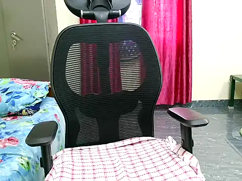 Snapshot of ammu1990 chatting on 11, 4, 2026 ammu1990 online show from 11, 4, 2026