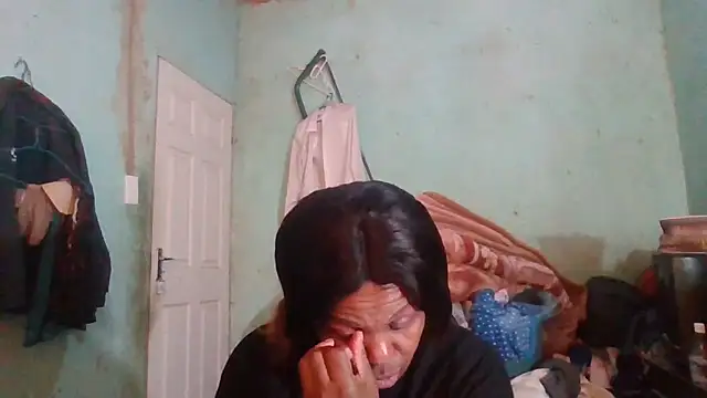 Snapshot of Nicky52 chatting on 18, 10, 2025 Nicky52 online show from 18, 10, 2025