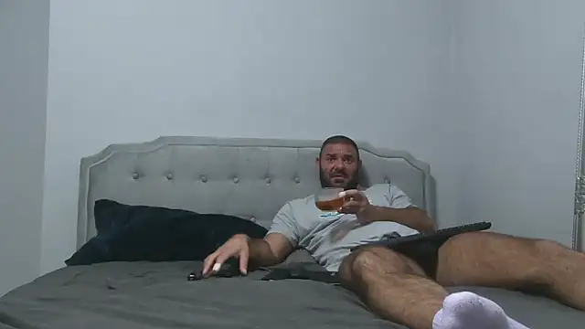 Snapshot of Bunnyela1 chatting on 27, 10, 2025 Bunnyela1 online show from 27, 10, 2025