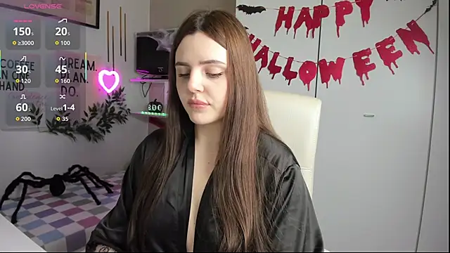 Snapshot of LiaWoow chatting on 25, 10, 2025 LiaWoow online show from 25, 10, 2025