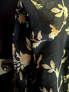 HiddenHoneyLDN online show from 5, 12, 2025