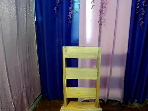 Snapshot of cyd_twink chatting on 25, 11, 2025 cyd twink online show from 25, 11, 2025