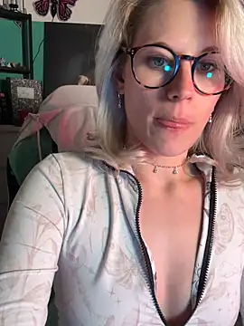 TheRealJessyLey online show from 12, 5, 2026