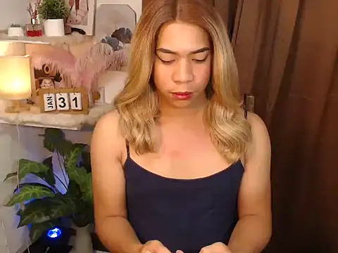 Snapshot of Ursexy_ngaw chatting on 2, 2, 2026 Ursexy ngaw online show from 2, 2, 2026