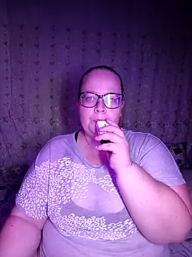Snapshot of LillyWilly chatting on 19, 9, 2025 LillyWilly online show from 19, 9, 2025