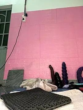 Snapshot of Rose_194 chatting on 16, 12, 2025 Rose 194 online show from 16, 12, 2025