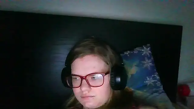 Moonolighta online show from 2, 11, 2025