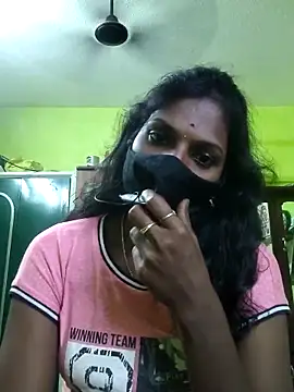 Snapshot of Honey_rosetamil chatting on 23, 10, 2025 Honey rosetamil online show from 23, 10, 2025