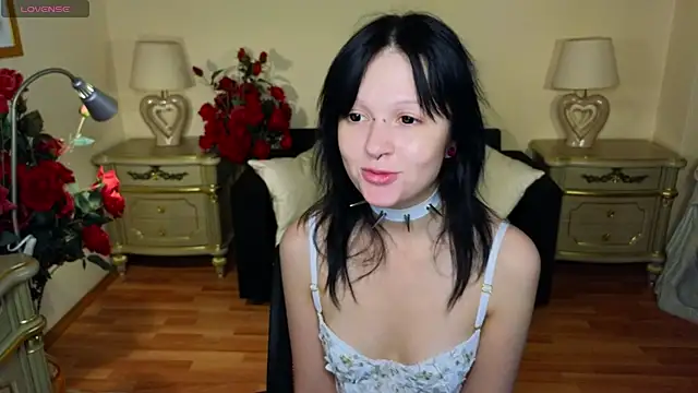 Snapshot of mimi_purrs chatting on 1, 10, 2025 mimi purrs online show from 1, 10, 2025