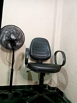 indiazinhabella27 online show from 1, 10, 2025