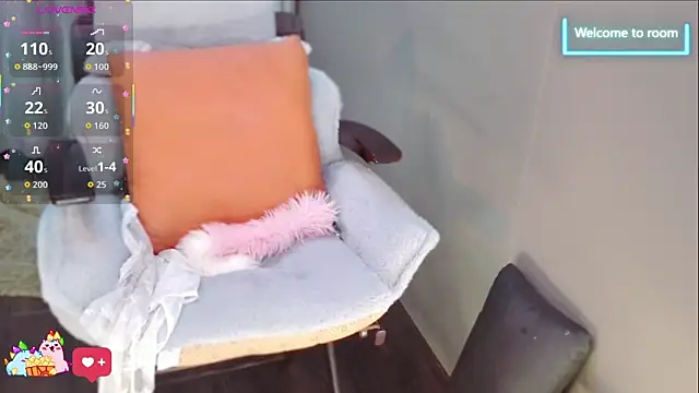 Snapshot of LINLIN-2025 chatting on 23, 10, 2025 LINLIN-2025 online show from 23, 10, 2025