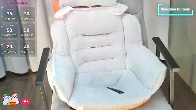 Snapshot of LINLIN-2025 chatting on 7, 11, 2025 LINLIN-2025 online show from 7, 11, 2025