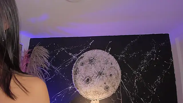 Snapshot of ShaniaDaniels chatting on 27, 11, 2025 ShaniaDaniels online show from 27, 11, 2025