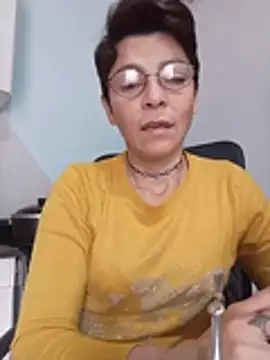 Lulypsicologasexual online show from 4, 8, 2026