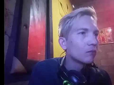 Cloudztrife online show from 19, 5, 2026