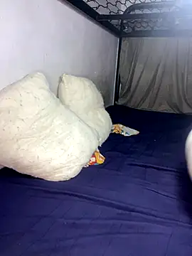 Alessandrogrey online show from 9, 10, 2025