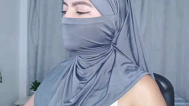 jade nassar online show from 9, 5, 2026