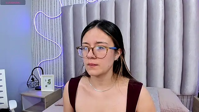 SamanthaPeachss online show from 13, 2, 2026