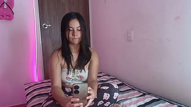 Snapshot of mady_gh chatting on 2, 7, 2026 mady gh online show from 2, 7, 2026