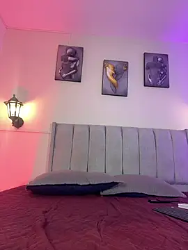 Samara Hadi  online show from 26, 3, 2026