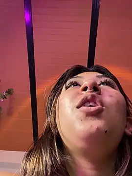 Snapshot of emilysofiia chatting on 27, 9, 2025 emilysofiia online show from 27, 9, 2025