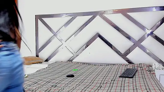 LadyandMaverick online show from 18, 12, 2025