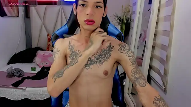 Snapshot of sara_slut21 chatting on 5, 2, 2025 sara slut21 online show from 5, 2, 2025