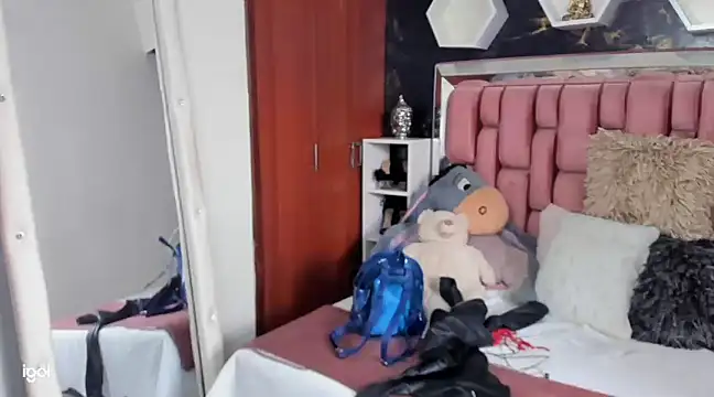 Snapshot of sara_slut21 chatting on 12, 2, 2025 sara slut21 online show from 12, 2, 2025