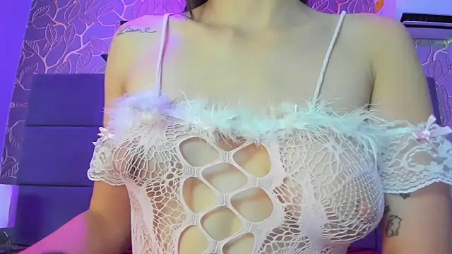 Snapshot of mey_doll chatting on 16, 9, 2025 mey doll online show from 16, 9, 2025