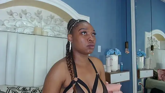 NatashaSilver online show from 19, 12, 2025